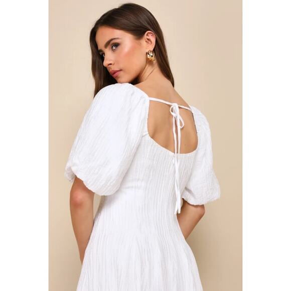 NWT Lulus Heavenly Energy White Textured Puff Sleeve Pleated Midi Dress Size M - Picture 3 of 10